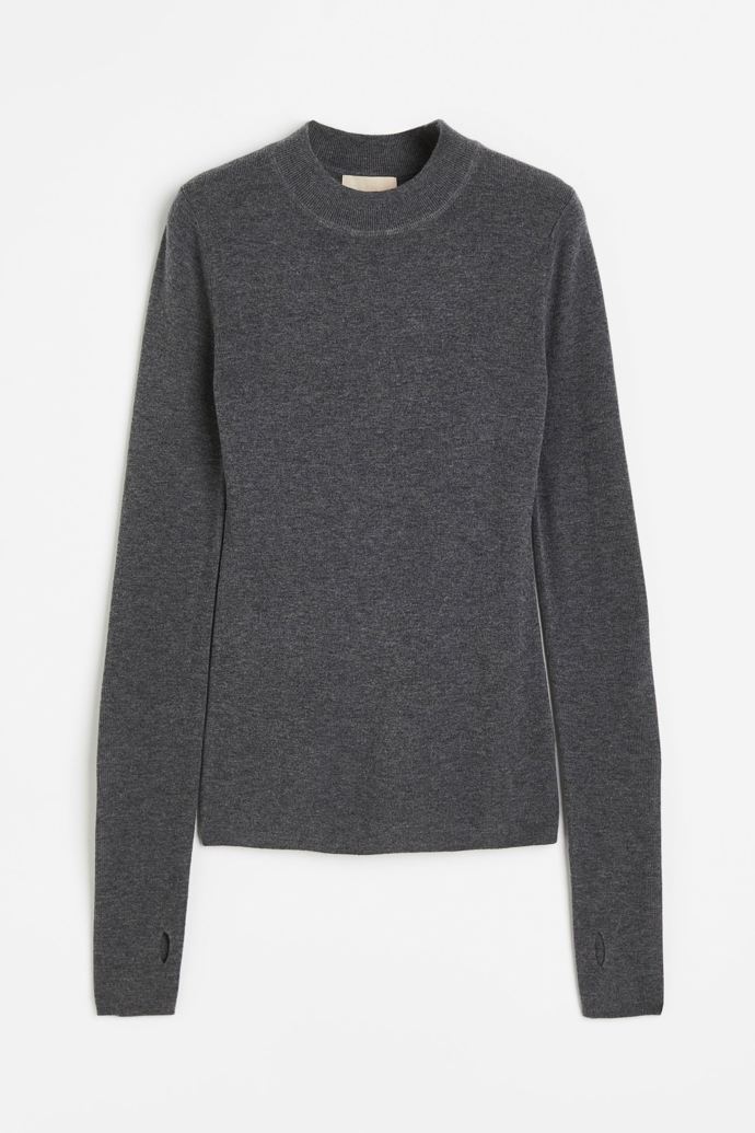 Svetr z kašmírové směsi, H&M, 1 499 Kč