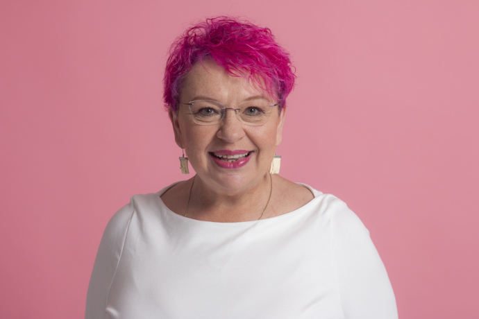 Cukrářka se divákům zapsala do povědomí v pořadu Peče celá země - a především svými růžovými vlasy.