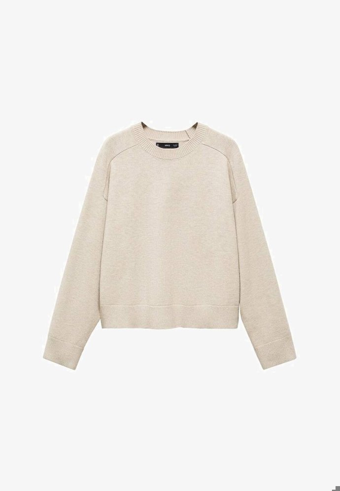 Podobný seženete například v síti obchodů Mango za 899 Kč.