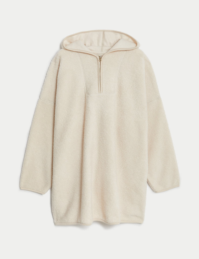 Hebká teddy mikina, Marks & Spencer, 999 Kč