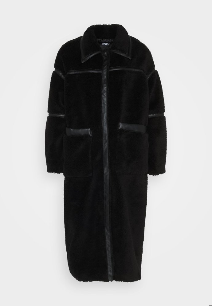 Kabát z umělé kožešiny s prvky z eko kůže, Only, 2 399 Kč.
