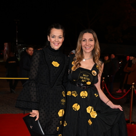 Olga Lounová se svou kamarádkou Lilii Khousnoutdinovou. 