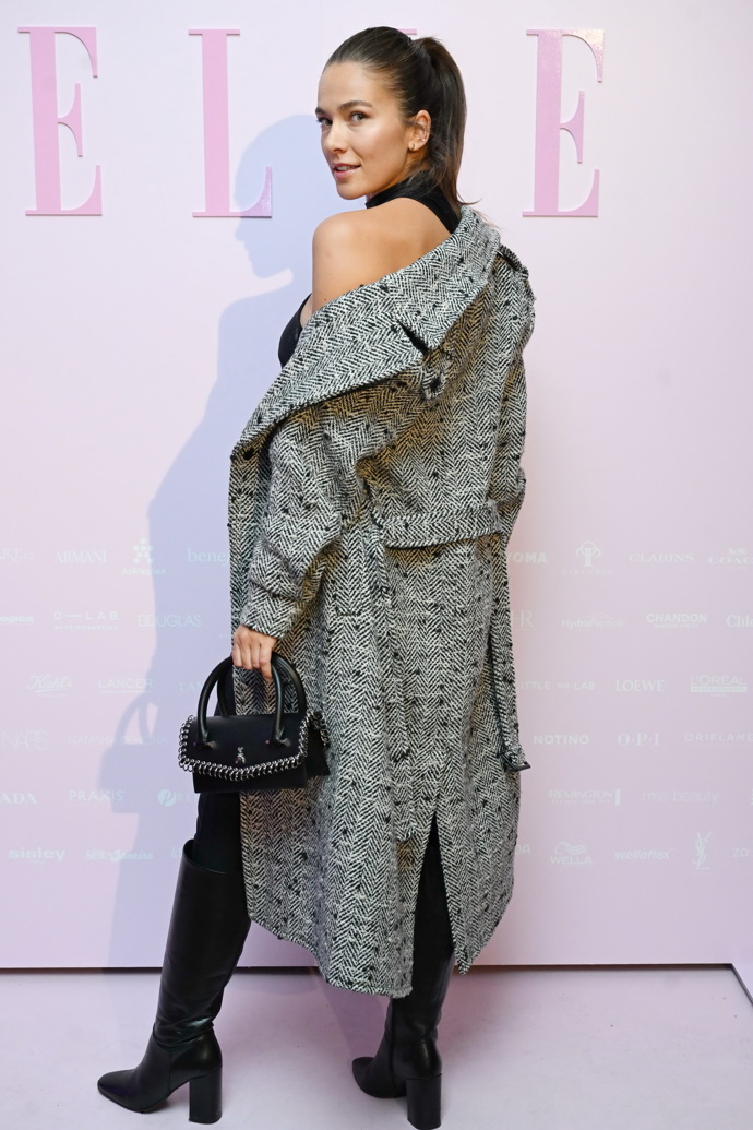 Andrea Bezděková dokazuje, jak prostý a elegantní může být podzimní outfit.