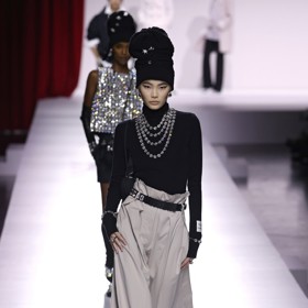 Moschino SS 2024