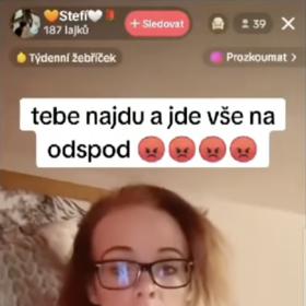 Komentáře byly plné odsuzujících a nechápavých reakcí na ženino chování.