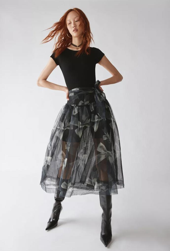 Vzory a tyl? Skvělá souhra. (Urban Classics, 2 400 Kč)