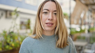 Monika (42): Invazi šneků do mé zahrady způsobil nezodpovědný soused. Pohrozila jsem mu policií