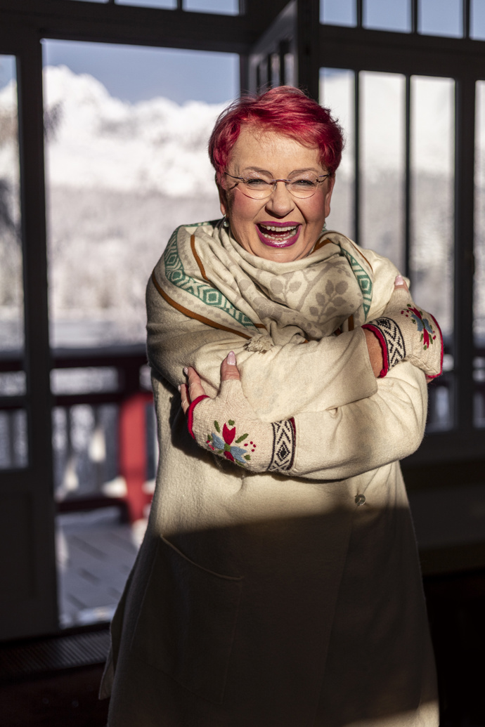 Mirka van Gils Slavíková vyniká mezi ostatními cukrářkami také svým netypickým účesem.