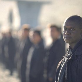 Andre Braugher ve Městě andělů z roku 1998.