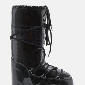 Trendy třpytivý model Icon stojí 6 875 Kč.