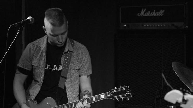 Galerie Zemřel Ivan Janák Slovenský zpěvák ze skupiny Búrka podlehl