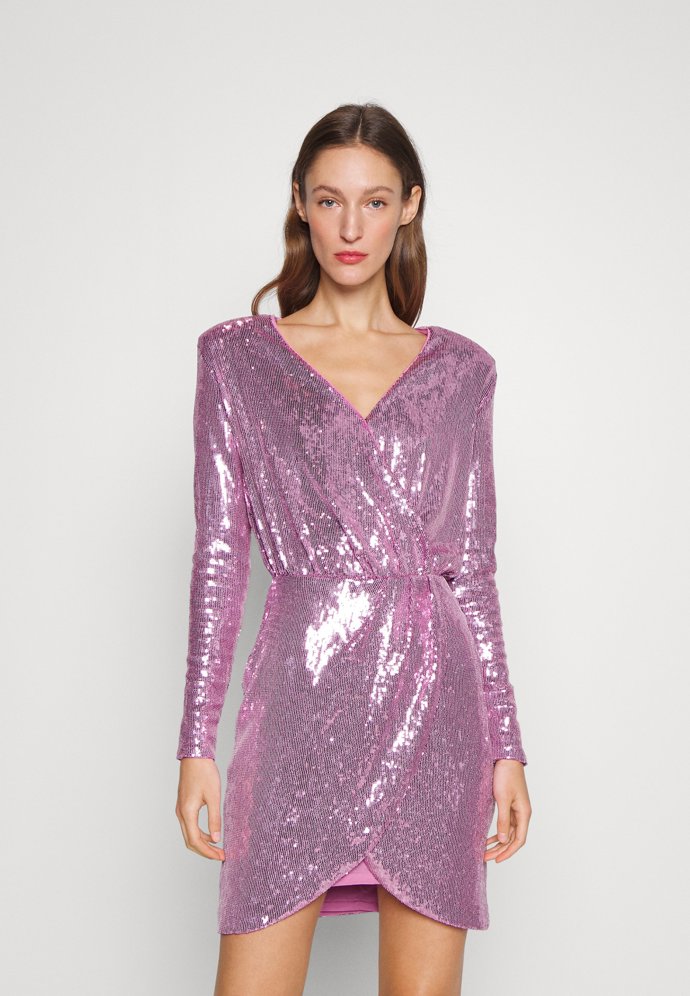 Flitrové šaty, BOSS, 4 699 Kč