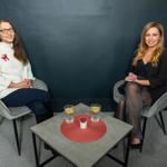 Bára s Alenou Chytilovou také probraly, zda je vhodné dávat dětem pod stromeček vše, co si přejí, a jak s nimi o dárcích komunikovat, například když na jejich pořízení nemají rodiče dostatek financí.