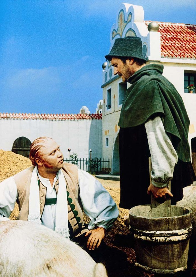 Klasická pohádka Dařbuján a Pandrhola s Rudolfem Hrušínským a Jiřím Sovákem rovněž patří k televizním evergeenům. A to přesto, že v ní jde o umírání...