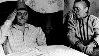 V Dobrém vojáku Švejkovi Rudolf Hrušínský pusu nezastavil, v soukromí rád mlčel. Víme, co nejraději dělal, když nehrál