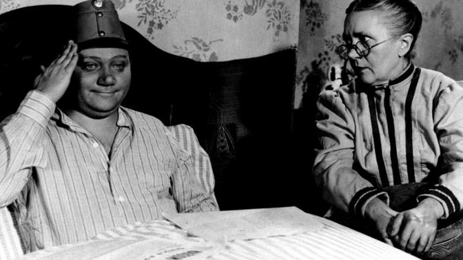 V Dobrém vojáku Švejkovi Rudolf Hrušínský pusu nezastavil, v soukromí rád mlčel. Víme, co nejraději dělal, když nehrál