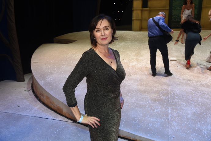 Lucie Konášová na prknech pražského Hudebního divadla Karlín.