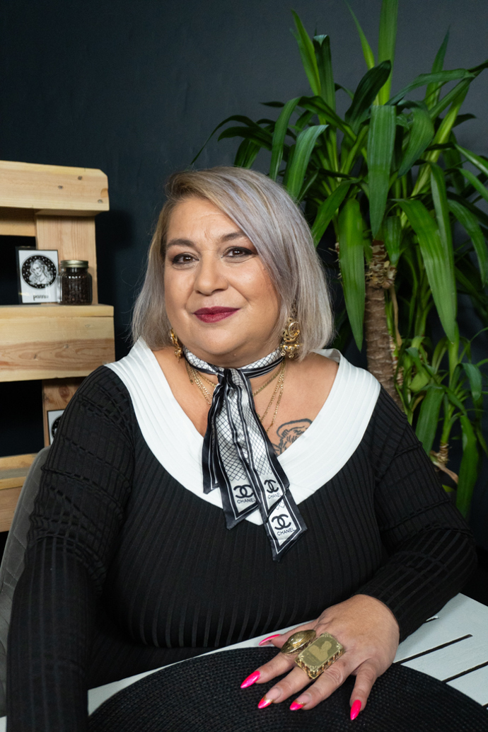 Kartářka Jana Demeterová během natáčení svého posledního rozhovoru pro magazín Lifee.cz.