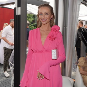 Ukázka krásného zvlněného wetlooku Veroniky Kašákové.