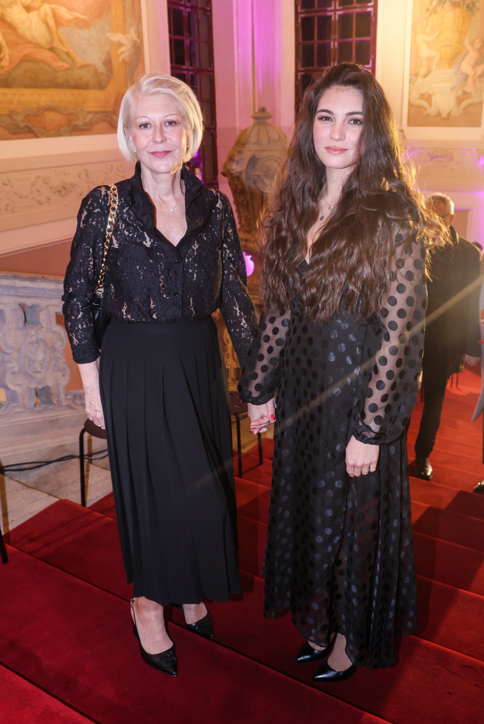 Zuzana Donutilová, manželka Miroslava Donutila, si udělala hezký večer se svou snachou, herečkou Sárou Affašovou.
