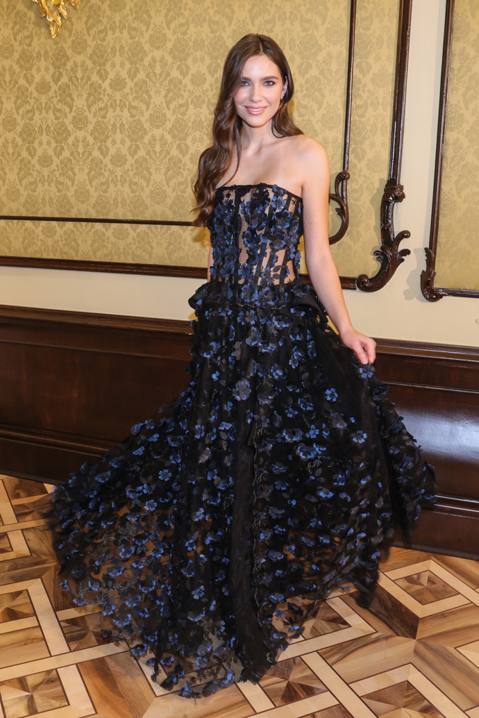 Sukně může být podle Beaty Rajské objemná a netradičně plastická. 