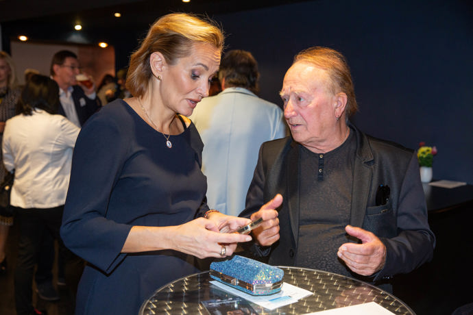 Petr Janda se svou kolegyní, zpěvačkou Monikou Absolonovou.