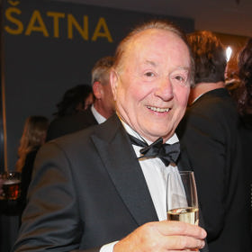 Petr Janda říká, že v kondici se udržuje pravidelným hraním tenisu.