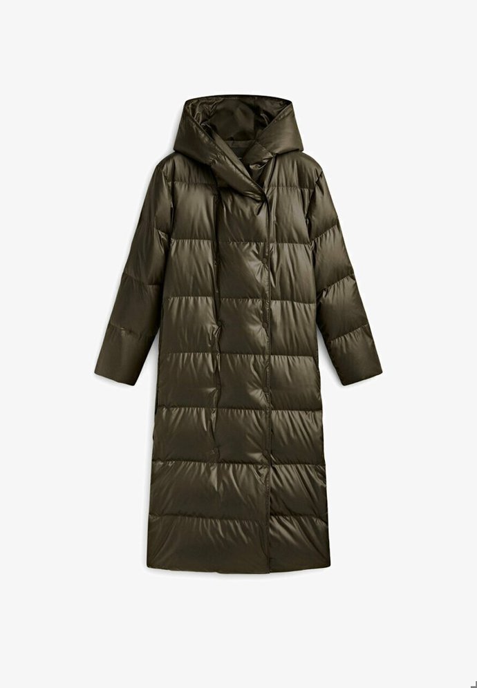 Massimo Dutti, 6 595 Kč