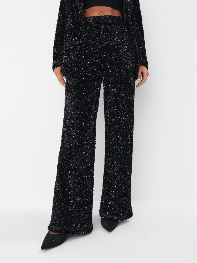 V Mohito pořídíte i celoflitrové kalhoty, 899 Kč