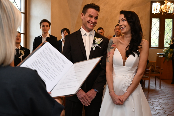 Zasnoubení proběhlo už před lety, když spolu chodili poprvé. Tehdy žádal Mirek o ruku s diamantovým prstenem.