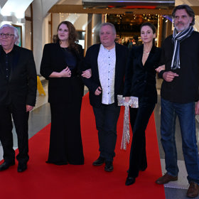 Premiéra snímku Perinbaba ve Slovanském domě.