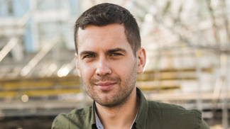 Kamil (43): Tátu jsem dlouhé roky skoro neznal, spojit nás dokázala až mámina smrt. Pak ale přišla další rána osudu