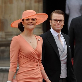 Když se Kate roku 2011 vdávala za Williama, dorazili na svatbu i Victoria s manželem Danielem. Švédská následnice trůnu přitom zvolila outfit, který dokonale ctil britské tradice.