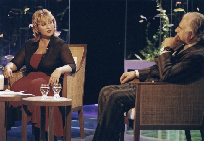 Halina Pawlowská ve své nezapomenutelné talk show Banánové rybičky.