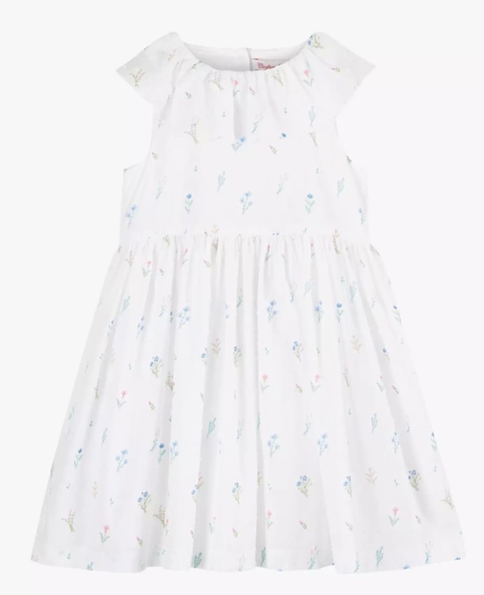 Šatičky Frances v celé své kráse, která na portrétu nevynikne.