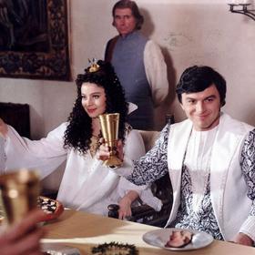 Pavel Trávníček v pohádce ztvárnil dvojroli - prince Jaromíra a Jaroslava.