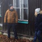 Blanka a Evžen vyrazí na obhlídku penzionu, který mu kdysi patřil.