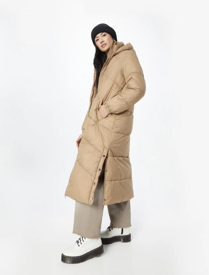 Vero moda, 1 999 Kč