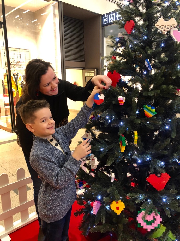 Modro bílo červené srdce v sobě nese nejen lásku a nápaditost, ale také lásku k naší zemi.