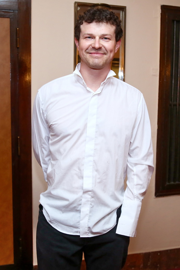 Postavu Honzy v pohádce Z pekla štěstí měl původně hrát herec Petr Pěknic, kterého známe jako doktora Víťu z filmu Kameňák. Tato fotografie byla pořízena před šesti lety.