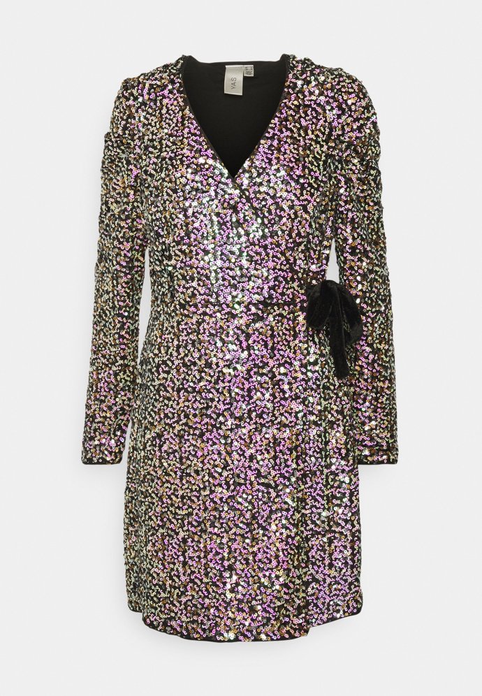 Zavinovací šaty, YAS, 1 800 Kč