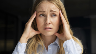 Tři znamení zvěrokruhu, která si na sebe pletou bič přísnými novoročními předsevzetími