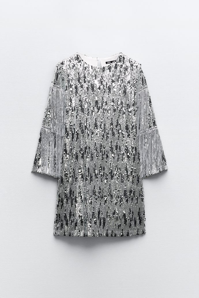 Stříbrné šaty s flitry a třásněmi, Zara, 1 199 Kč