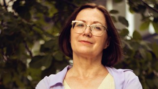 Věra (51): Otcovo tajemství ničilo matku i mě. Nechci, aby si dcera procházela něčím podobným