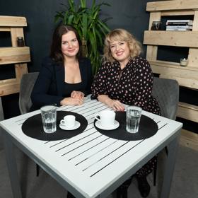 Bývalá mluvčí Karla Gotta Aneta Stolzová byla hostem Milušky Bittnerové v talk show Na kafeečko.