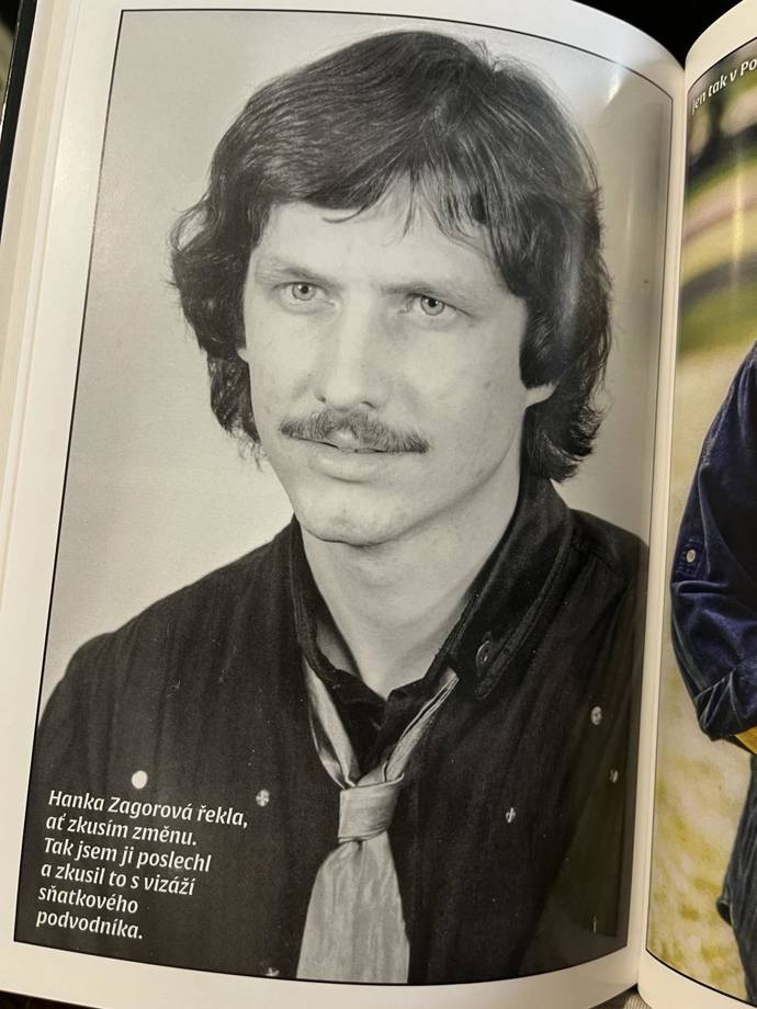 Stanislav Hložek s knírem, který si prý přála Hana Zagorová. Sám se takto označil za sňatkového podvodníka.