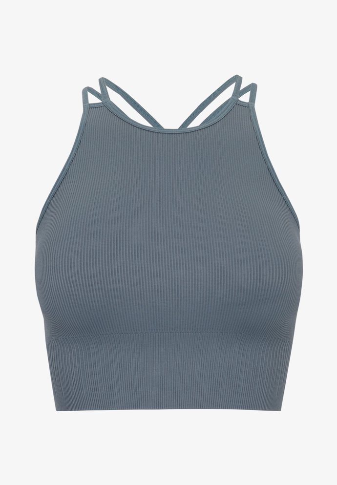 Born Living Yoga, 580 Kč