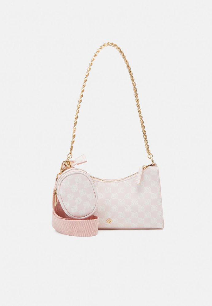 Call It Spring, 1 130 Kč