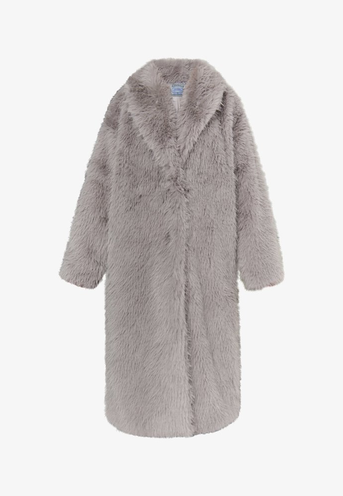 DreiMaster, 3 990 Kč