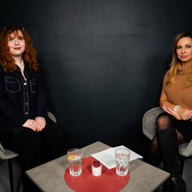 Prvním únorovým hostem Báry Hlaváčkové v jejím pořadu Ženská tabu je Thea, mladá žena, kterou deset let týral její otčím.